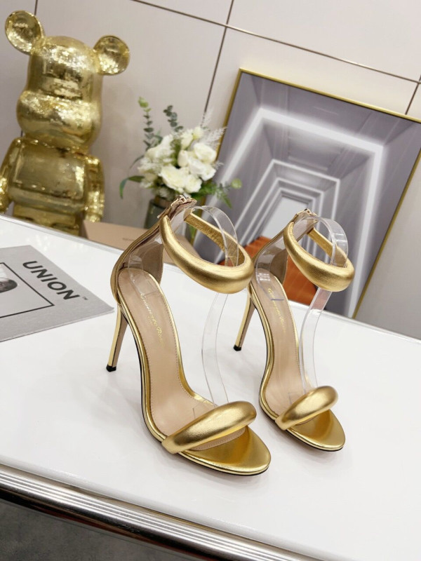 gianvito rossi sandals [G61635.15RIC.NPSMEKO] CELINE CHANEL ACCESSORIES LOEWE SHOES LOUIS VUITTON DIRO YSL OTHER BRAND HANDBAGS BALENCIAGA BOTTEGA VENETA GOYARD HERMES BURBERRY VALENTINO GUCCI FENDI MIUMIU CHLOE PRADA BVLGARI SUITCASE NEW ARRIVAL 
