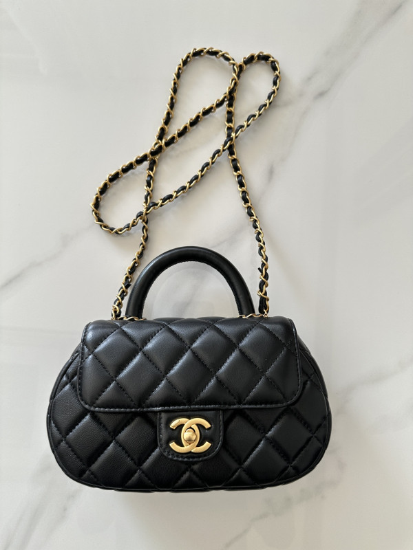 CL SMALL FLAP BAG WITH TOP HANDLE [AS4573] CELINE CHANEL ACCESSORIES LOEWE SHOES LOUIS VUITTON DIRO YSL OTHER BRAND HANDBAGS BALENCIAGA BOTTEGA VENETA GOYARD HERMES BURBERRY VALENTINO GUCCI FENDI MIUMIU CHLOE PRADA BVLGARI SUITCASE NEW ARRIVAL 