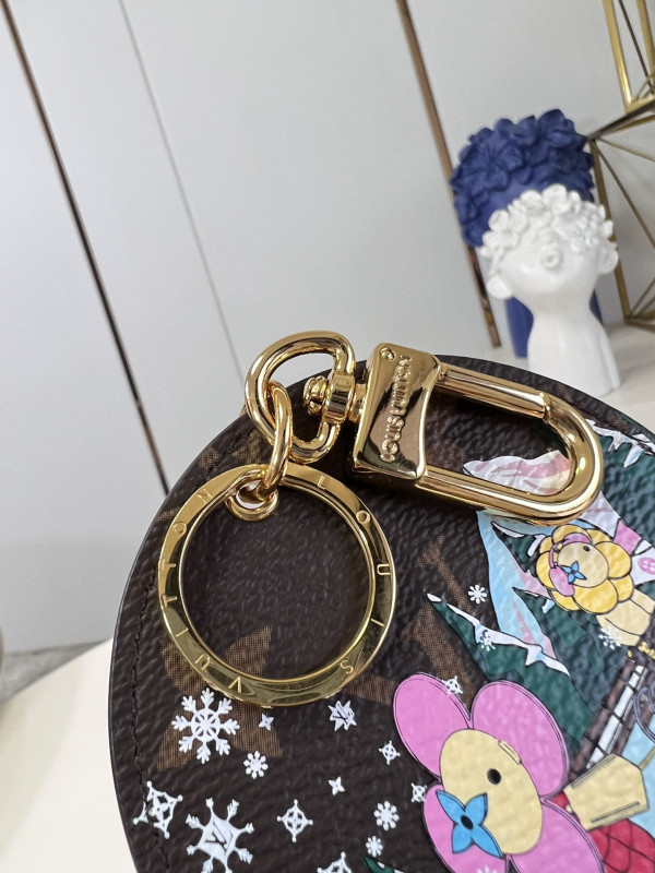 (image for) LOUIS VUITTON Illustre Ice Skate Bag Charm And Key Holder