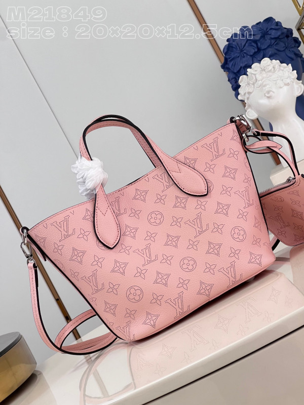 (image for) LOUIS VUITTON BLOSSOM PM