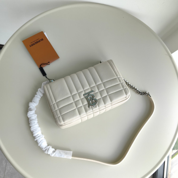 (image for) BURBERRY Small Lola Camera Bag