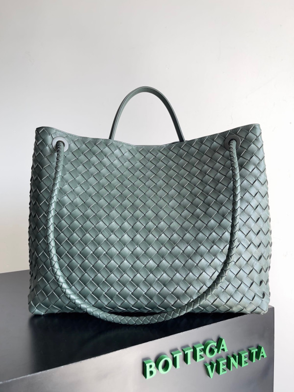BOTTEGA VENETA LARGE Andiamo (image for) BOTTEGA VENETA LARGE Andiamo