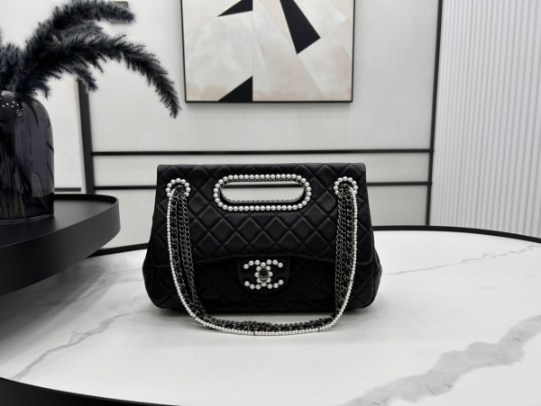 (image for) CL LARGE FLAP BAG WITH TOP HANDLE