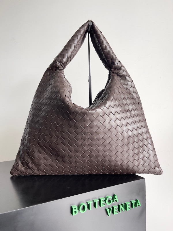 (image for) BOTTEGA VENETA Large Hop