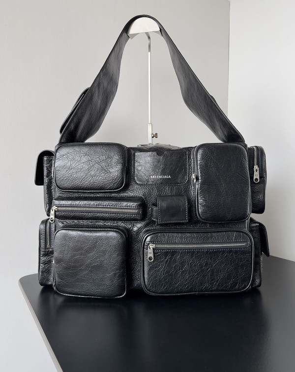 (image for) BALENCIAGA SUPERBUSY LARGE SLING BAG