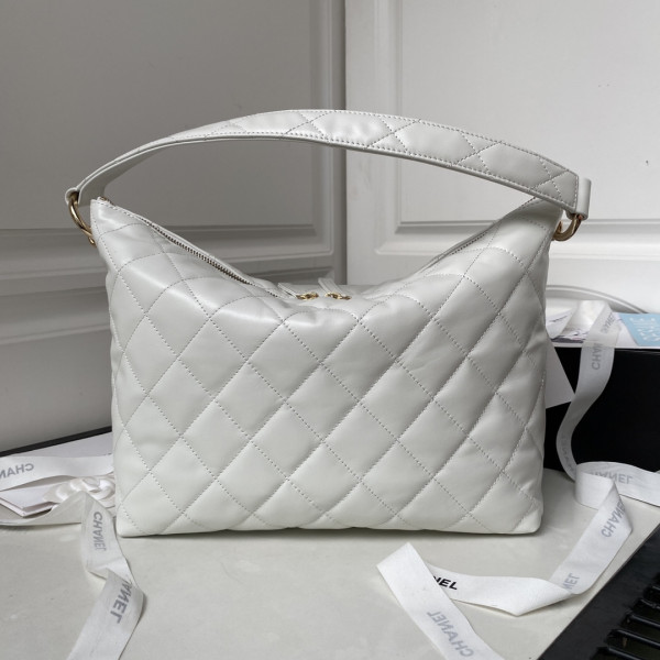 (image for) CL MAXI HOBO HANDBAG
