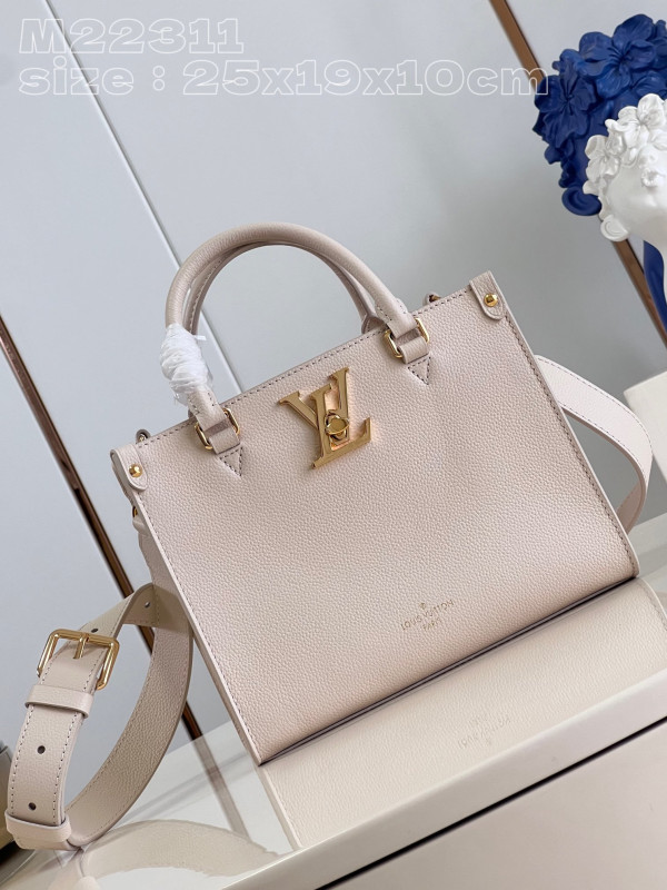 (image for) LOUIS VUITTON Lock & Go