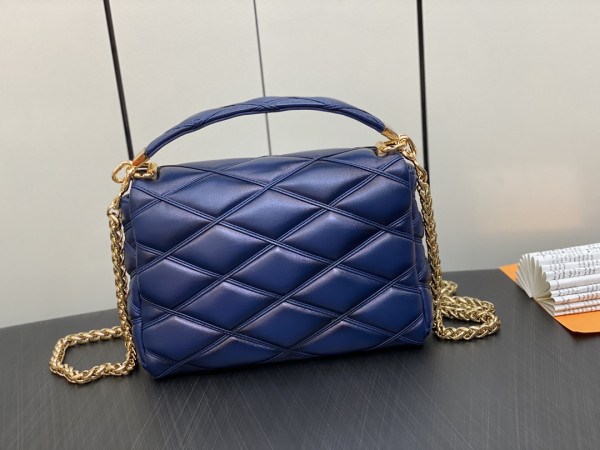 LOUIS VUITTON GO-14 MM [M23682] CELINE CHANEL ACCESSORIES LOEWE SHOES LOUIS VUITTON DIRO YSL OTHER BRAND HANDBAGS BALENCIAGA BOTTEGA VENETA GOYARD HERMES BURBERRY VALENTINO GUCCI FENDI MIUMIU CHLOE PRADA BVLGARI SUITCASE NEW ARRIVAL 