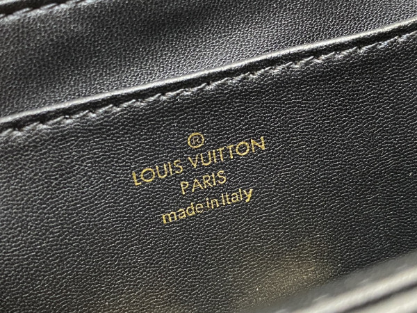LOUIS VUITTON GO-14 MM [M22891] CELINE CHANEL ACCESSORIES LOEWE SHOES LOUIS VUITTON DIRO YSL OTHER BRAND HANDBAGS BALENCIAGA BOTTEGA VENETA GOYARD HERMES BURBERRY VALENTINO GUCCI FENDI MIUMIU CHLOE PRADA BVLGARI SUITCASE NEW ARRIVAL 