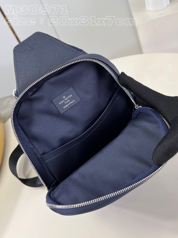 LOUIS VUITTON Avenue Slingbag NM [M30971] CELINE CHANEL ACCESSORIES LOEWE SHOES LOUIS VUITTON DIRO YSL OTHER BRAND HANDBAGS BALENCIAGA BOTTEGA VENETA GOYARD HERMES BURBERRY VALENTINO GUCCI FENDI MIUMIU CHLOE PRADA BVLGARI SUITCASE NEW ARRIVAL 