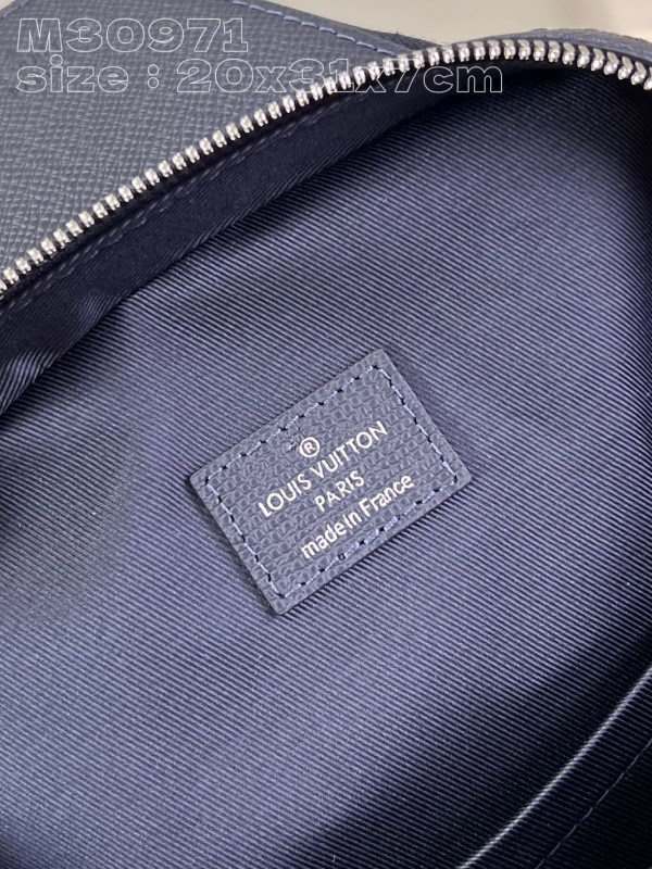 LOUIS VUITTON Avenue Slingbag NM [M30971] CELINE CHANEL ACCESSORIES LOEWE SHOES LOUIS VUITTON DIRO YSL OTHER BRAND HANDBAGS BALENCIAGA BOTTEGA VENETA GOYARD HERMES BURBERRY VALENTINO GUCCI FENDI MIUMIU CHLOE PRADA BVLGARI SUITCASE NEW ARRIVAL 