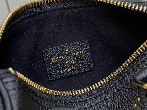 LOUIS VUITTON NANO SPEEDY [M46745] CELINE CHANEL ACCESSORIES LOEWE SHOES LOUIS VUITTON DIRO YSL OTHER BRAND HANDBAGS BALENCIAGA BOTTEGA VENETA GOYARD HERMES BURBERRY VALENTINO GUCCI FENDI MIUMIU CHLOE PRADA BVLGARI SUITCASE NEW ARRIVAL 