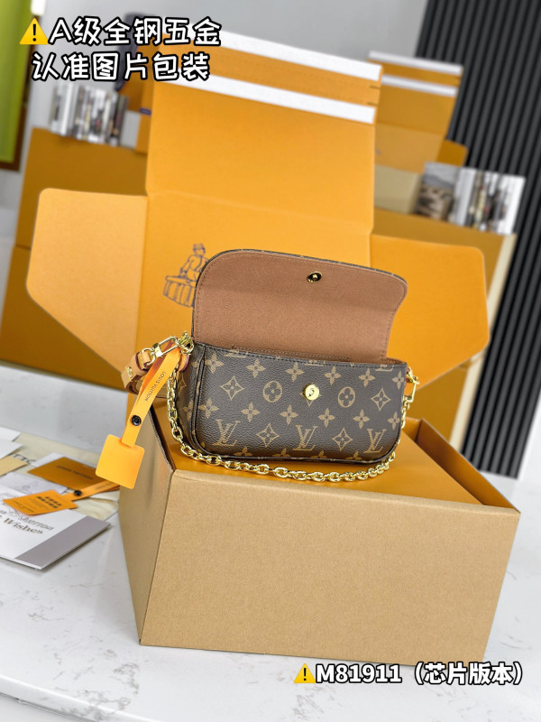 LOUIS VUITTON Wallet on Chain Ivy [M81911] CELINE CHANEL ACCESSORIES LOEWE SHOES LOUIS VUITTON DIRO YSL OTHER BRAND HANDBAGS BALENCIAGA BOTTEGA VENETA GOYARD HERMES BURBERRY VALENTINO GUCCI FENDI MIUMIU CHLOE PRADA BVLGARI SUITCASE NEW ARRIVAL 