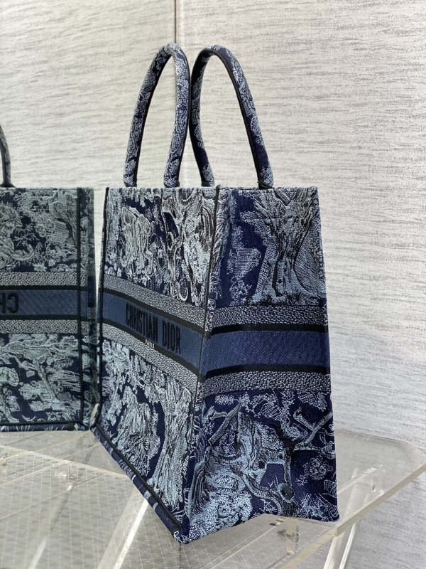 Large Diro Book Tote-42*35*18.5cm [C1MA8-063055] CELINE CHANEL ACCESSORIES LOEWE SHOES LOUIS VUITTON DIRO YSL OTHER BRAND HANDBAGS BALENCIAGA BOTTEGA VENETA GOYARD HERMES BURBERRY VALENTINO GUCCI FENDI MIUMIU CHLOE PRADA BVLGARI SUITCASE NEW ARRIVAL 