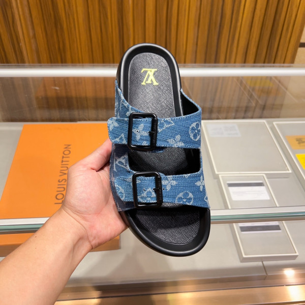 LOUIS VUITTON SLIPPERS [C1MA7-085851] CELINE CHANEL ACCESSORIES LOEWE SHOES LOUIS VUITTON DIRO YSL OTHER BRAND HANDBAGS BALENCIAGA BOTTEGA VENETA GOYARD HERMES BURBERRY VALENTINO GUCCI FENDI MIUMIU CHLOE PRADA BVLGARI SUITCASE NEW ARRIVAL 