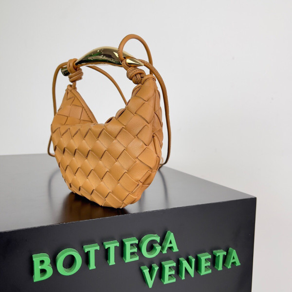 BOTTEGA VENETA MINI Sardine Top Handle Bag [C1MA7-025116] CELINE CHANEL ACCESSORIES LOEWE SHOES LOUIS VUITTON DIRO YSL OTHER BRAND HANDBAGS BALENCIAGA BOTTEGA VENETA GOYARD HERMES BURBERRY VALENTINO GUCCI FENDI MIUMIU CHLOE PRADA BVLGARI SUITCASE NEW ARRIVAL 