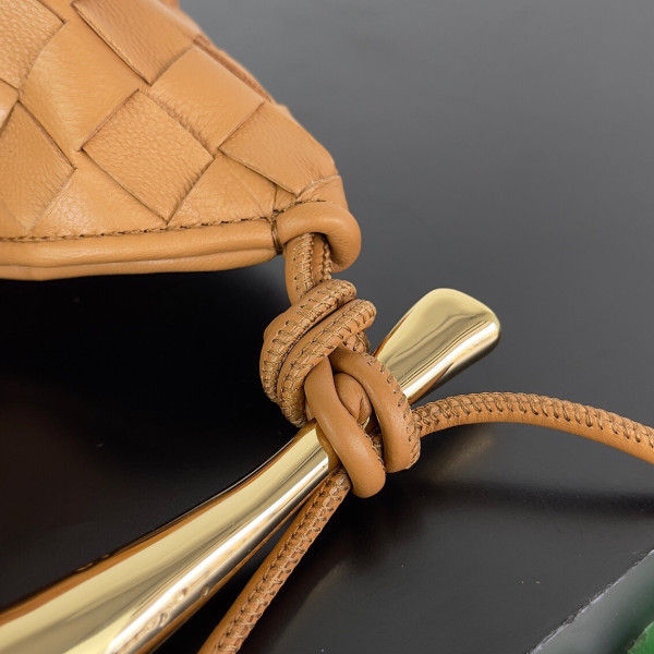 BOTTEGA VENETA MINI Sardine Top Handle Bag [C1MA7-025116] CELINE CHANEL ACCESSORIES LOEWE SHOES LOUIS VUITTON DIRO YSL OTHER BRAND HANDBAGS BALENCIAGA BOTTEGA VENETA GOYARD HERMES BURBERRY VALENTINO GUCCI FENDI MIUMIU CHLOE PRADA BVLGARI SUITCASE NEW ARRIVAL 