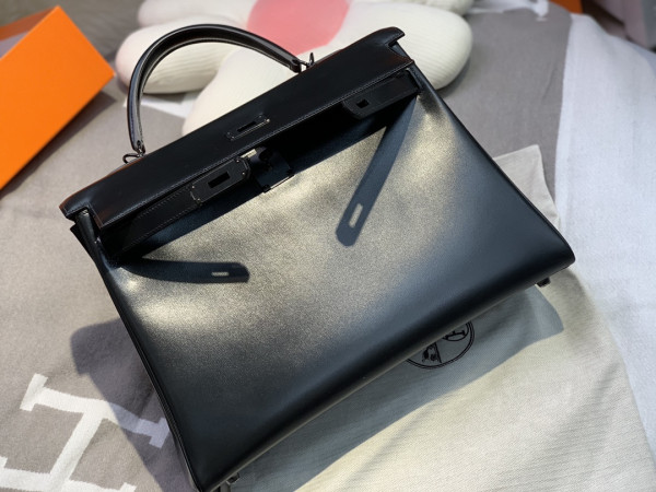 HERMES KELLY 35CM ALL HANDMADE [C1MA6-084230] CELINE CHANEL ACCESSORIES LOEWE SHOES LOUIS VUITTON DIRO YSL OTHER BRAND HANDBAGS BALENCIAGA BOTTEGA VENETA GOYARD HERMES BURBERRY VALENTINO GUCCI FENDI MIUMIU CHLOE PRADA BVLGARI SUITCASE NEW ARRIVAL 