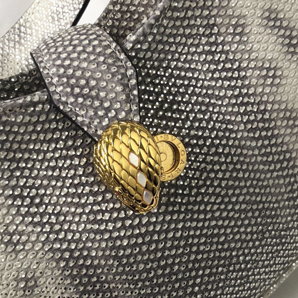 BVLGARI SMALL SERPENTI ELLIPSE SHOULDER BAG [C1MA6-082422] CELINE CHANEL ACCESSORIES LOEWE SHOES LOUIS VUITTON DIRO YSL OTHER BRAND HANDBAGS BALENCIAGA BOTTEGA VENETA GOYARD HERMES BURBERRY VALENTINO GUCCI FENDI MIUMIU CHLOE PRADA BVLGARI SUITCASE NEW ARRIVAL 