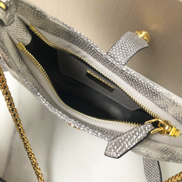 BVLGARI SMALL SERPENTI ELLIPSE SHOULDER BAG [C1MA6-082422] CELINE CHANEL ACCESSORIES LOEWE SHOES LOUIS VUITTON DIRO YSL OTHER BRAND HANDBAGS BALENCIAGA BOTTEGA VENETA GOYARD HERMES BURBERRY VALENTINO GUCCI FENDI MIUMIU CHLOE PRADA BVLGARI SUITCASE NEW ARRIVAL 