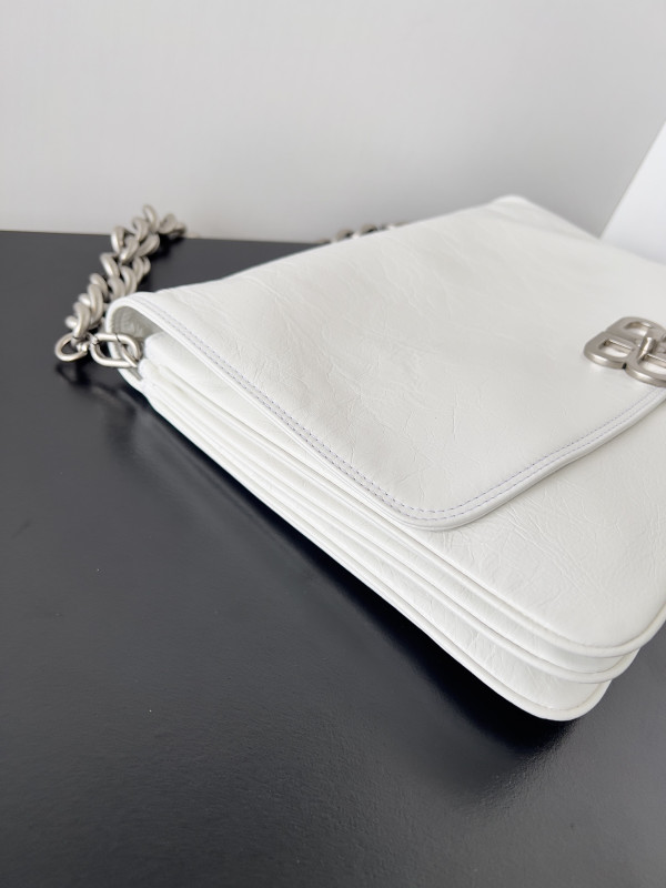 BALENCIAGA WOMEN'S BB SOFT LARGE FLAP BAG [C1MA6-081002] CELINE CHANEL ACCESSORIES LOEWE SHOES LOUIS VUITTON DIRO YSL OTHER BRAND HANDBAGS BALENCIAGA BOTTEGA VENETA GOYARD HERMES BURBERRY VALENTINO GUCCI FENDI MIUMIU CHLOE PRADA BVLGARI SUITCASE NEW ARRIVAL 