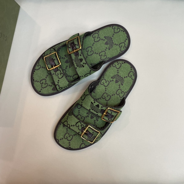 GUCCI slipper [C1MA7-090859] CELINE CHANEL ACCESSORIES LOEWE SHOES LOUIS VUITTON DIRO YSL OTHER BRAND HANDBAGS BALENCIAGA BOTTEGA VENETA GOYARD HERMES BURBERRY VALENTINO GUCCI FENDI MIUMIU CHLOE PRADA BVLGARI SUITCASE NEW ARRIVAL 