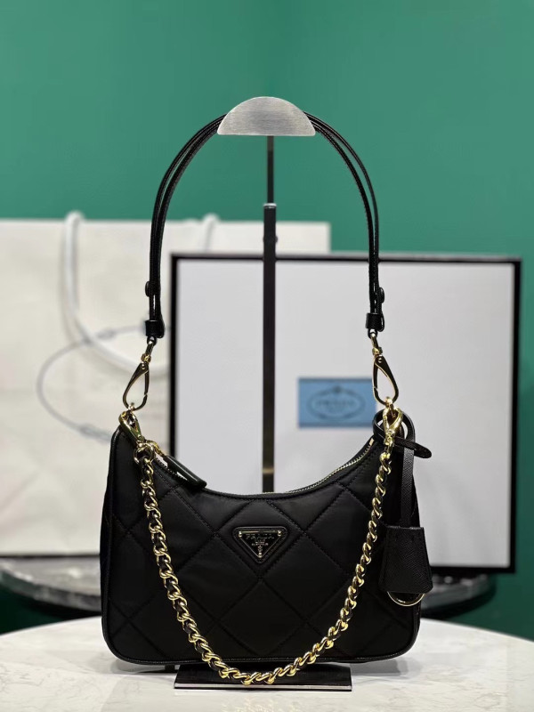 (image for) Prada Re-Edition 1995 Cha?ne Re-Nylon mini-bag
