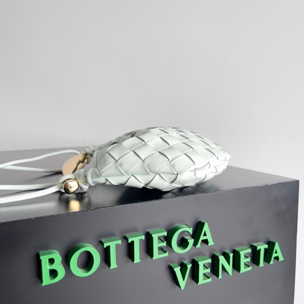 (image for) BOTTEGA VENETA MINI Sardine Top Handle Bag