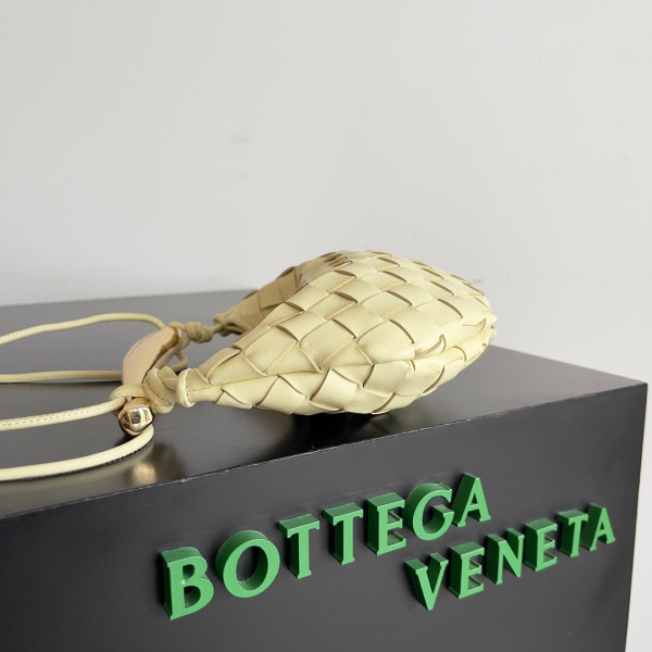 (image for) BOTTEGA VENETA MINI Sardine Top Handle Bag