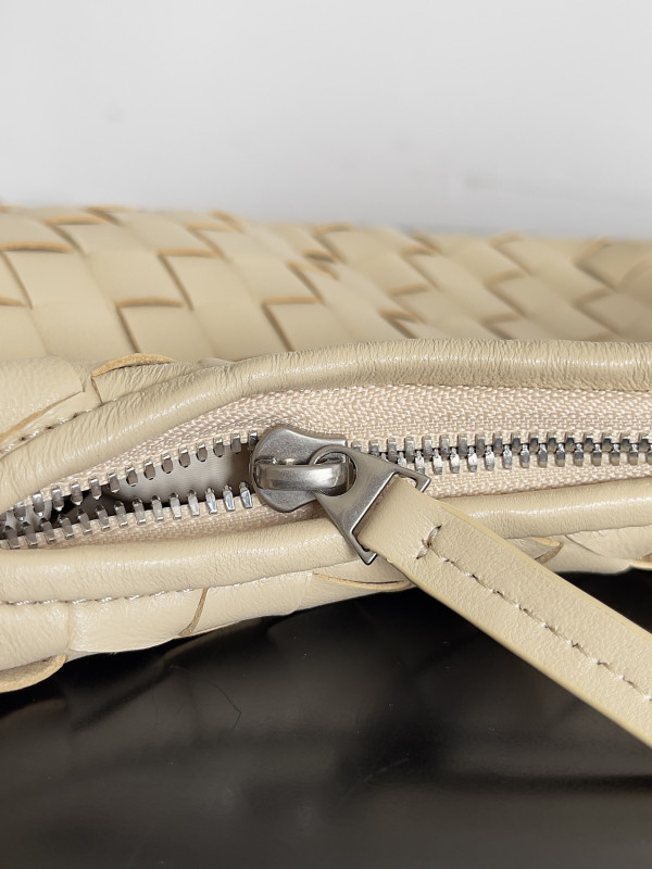 BOTTEGA VENETA Buddy [C1MA6-074044] CELINE CHANEL ACCESSORIES LOEWE SHOES LOUIS VUITTON DIRO YSL OTHER BRAND HANDBAGS BALENCIAGA BOTTEGA VENETA GOYARD HERMES BURBERRY VALENTINO GUCCI FENDI MIUMIU CHLOE PRADA BVLGARI SUITCASE NEW ARRIVAL 