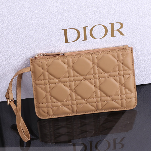 DIRO MEDIUM TOUJOURS BAG [C1MA5-081740] CELINE CHANEL ACCESSORIES LOEWE SHOES LOUIS VUITTON DIRO YSL OTHER BRAND HANDBAGS BALENCIAGA BOTTEGA VENETA GOYARD HERMES BURBERRY VALENTINO GUCCI FENDI MIUMIU CHLOE PRADA BVLGARI SUITCASE NEW ARRIVAL 