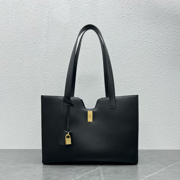 CELIN* CABAS 16 IN SMOOTH CALFSKIN [112583EZU.38NO] CELINE CHANEL ACCESSORIES LOEWE SHOES LOUIS VUITTON DIRO YSL OTHER BRAND HANDBAGS BALENCIAGA BOTTEGA VENETA GOYARD HERMES BURBERRY VALENTINO GUCCI FENDI MIUMIU CHLOE PRADA BVLGARI SUITCASE NEW ARRIVAL 