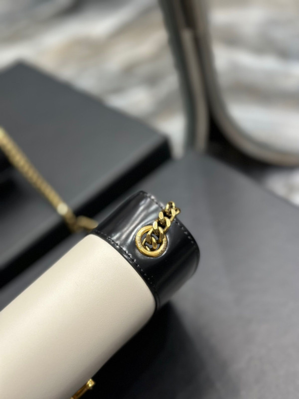 YSL Kate small two-tone leather shoulder bag [C1MA2-020733] CELINE CHANEL ACCESSORIES LOEWE SHOES LOUIS VUITTON DIRO YSL OTHER BRAND HANDBAGS BALENCIAGA BOTTEGA VENETA GOYARD HERMES BURBERRY VALENTINO GUCCI FENDI MIUMIU CHLOE PRADA BVLGARI SUITCASE NEW ARRIVAL 