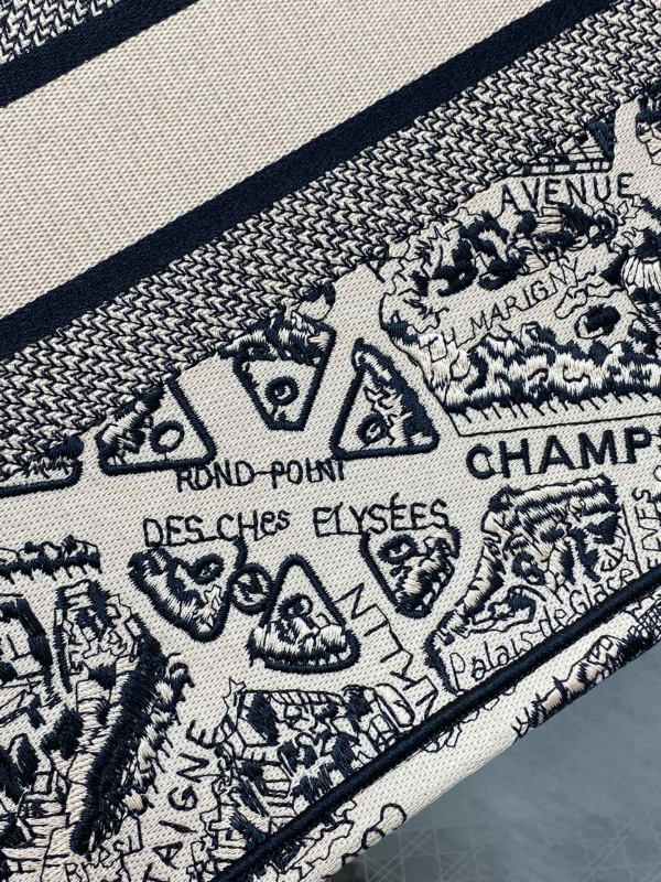 MEDIUM DIRO BOOK TOTE-36*18*28CM [C1MA0-093424] CELINE CHANEL ACCESSORIES LOEWE SHOES LOUIS VUITTON DIRO YSL OTHER BRAND HANDBAGS BALENCIAGA BOTTEGA VENETA GOYARD HERMES BURBERRY VALENTINO GUCCI FENDI MIUMIU CHLOE PRADA BVLGARI SUITCASE NEW ARRIVAL 