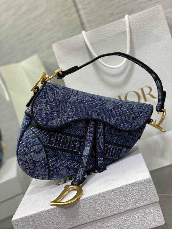 Diro Saddle Bag [C1MA0-081412] CELINE CHANEL ACCESSORIES LOEWE SHOES LOUIS VUITTON DIRO YSL OTHER BRAND HANDBAGS BALENCIAGA BOTTEGA VENETA GOYARD HERMES BURBERRY VALENTINO GUCCI FENDI MIUMIU CHLOE PRADA BVLGARI SUITCASE NEW ARRIVAL 