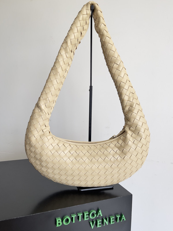 (image for) BOTTEGA VENETA Buddy
