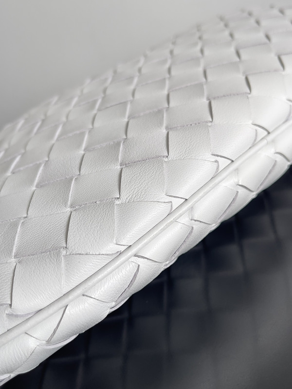 (image for) BOTTEGA VENETA Buddy