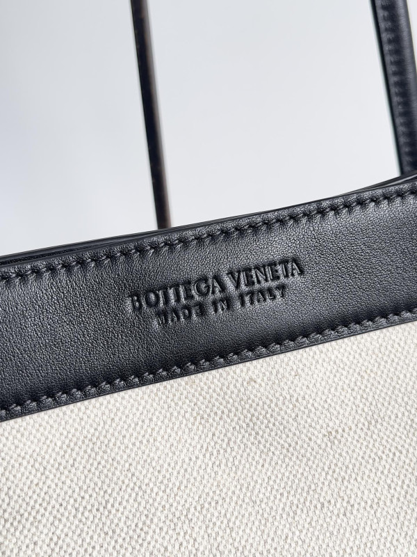 (image for) BOTTEGA VENETA Portello Tote