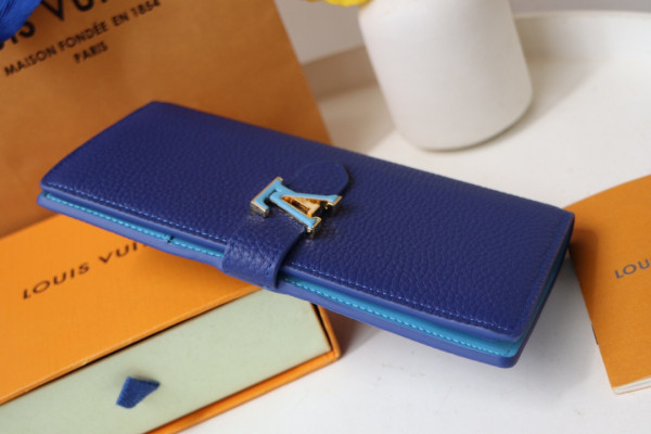 LOUIS VUITTON VERTICAL WALLET [M82441] CELINE CHANEL ACCESSORIES LOEWE SHOES LOUIS VUITTON DIRO YSL OTHER BRAND HANDBAGS BALENCIAGA BOTTEGA VENETA GOYARD HERMES BURBERRY VALENTINO GUCCI FENDI MIUMIU CHLOE PRADA BVLGARI SUITCASE NEW ARRIVAL 