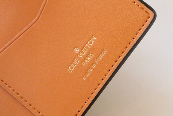 LOUIS VUITTON VERTICAL WALLET [M81330] CELINE CHANEL ACCESSORIES LOEWE SHOES LOUIS VUITTON DIRO YSL OTHER BRAND HANDBAGS BALENCIAGA BOTTEGA VENETA GOYARD HERMES BURBERRY VALENTINO GUCCI FENDI MIUMIU CHLOE PRADA BVLGARI SUITCASE NEW ARRIVAL 