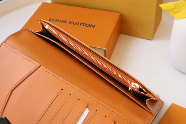 LOUIS VUITTON VERTICAL WALLET [M81330] CELINE CHANEL ACCESSORIES LOEWE SHOES LOUIS VUITTON DIRO YSL OTHER BRAND HANDBAGS BALENCIAGA BOTTEGA VENETA GOYARD HERMES BURBERRY VALENTINO GUCCI FENDI MIUMIU CHLOE PRADA BVLGARI SUITCASE NEW ARRIVAL 