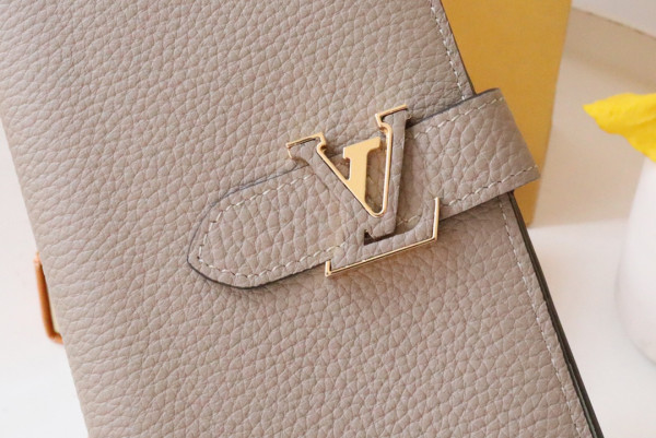 LOUIS VUITTON VERTICAL WALLET [M81367] CELINE CHANEL ACCESSORIES LOEWE SHOES LOUIS VUITTON DIRO YSL OTHER BRAND HANDBAGS BALENCIAGA BOTTEGA VENETA GOYARD HERMES BURBERRY VALENTINO GUCCI FENDI MIUMIU CHLOE PRADA BVLGARI SUITCASE NEW ARRIVAL 