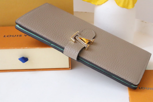 LOUIS VUITTON VERTICAL WALLET [M81367] CELINE CHANEL ACCESSORIES LOEWE SHOES LOUIS VUITTON DIRO YSL OTHER BRAND HANDBAGS BALENCIAGA BOTTEGA VENETA GOYARD HERMES BURBERRY VALENTINO GUCCI FENDI MIUMIU CHLOE PRADA BVLGARI SUITCASE NEW ARRIVAL 