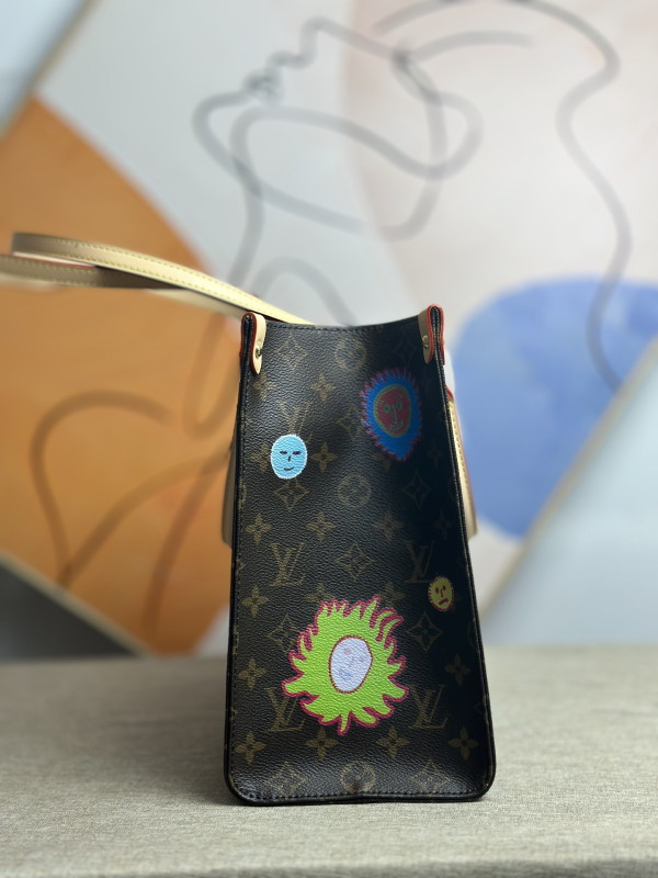 LOUIS VUITTON X YK ONTHEGO MM [m46429] CELINE CHANEL ACCESSORIES LOEWE SHOES LOUIS VUITTON DIRO YSL OTHER BRAND HANDBAGS BALENCIAGA BOTTEGA VENETA GOYARD HERMES BURBERRY VALENTINO GUCCI FENDI MIUMIU CHLOE PRADA BVLGARI SUITCASE NEW ARRIVAL 