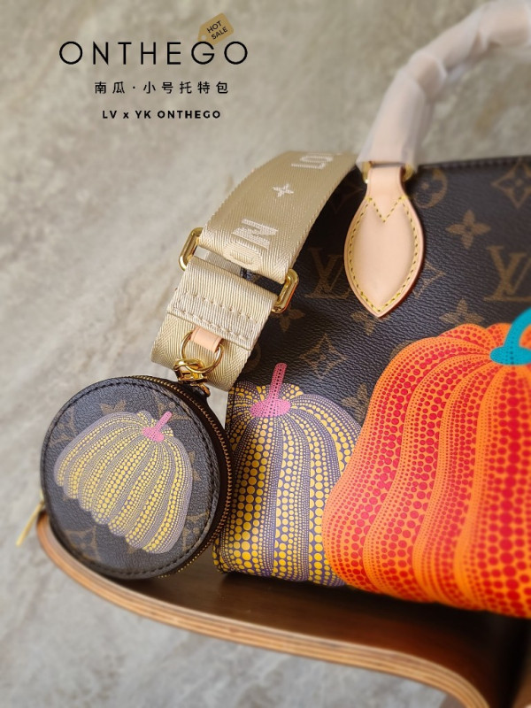 LOUIS VUITTON X YK ONTHEGO PM [m46467] CELINE CHANEL ACCESSORIES LOEWE SHOES LOUIS VUITTON DIRO YSL OTHER BRAND HANDBAGS BALENCIAGA BOTTEGA VENETA GOYARD HERMES BURBERRY VALENTINO GUCCI FENDI MIUMIU CHLOE PRADA BVLGARI SUITCASE NEW ARRIVAL 