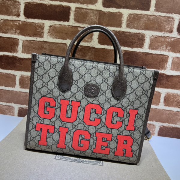 GUCCI GG small tote bag [C1M9N-075019] CELINE CHANEL ACCESSORIES LOEWE SHOES LOUIS VUITTON DIRO YSL OTHER BRAND HANDBAGS BALENCIAGA BOTTEGA VENETA GOYARD HERMES BURBERRY VALENTINO GUCCI FENDI MIUMIU CHLOE PRADA BVLGARI SUITCASE NEW ARRIVAL 