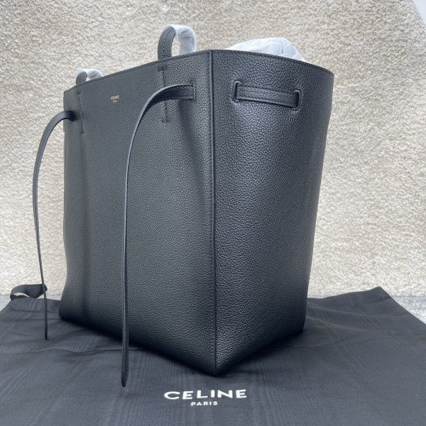 CELIN* SMALL CABAS PHANTOM IN SOFT GRAINED CALFSKIN [C1M9L-100553] CELINE CHANEL ACCESSORIES LOEWE SHOES LOUIS VUITTON DIRO YSL OTHER BRAND HANDBAGS BALENCIAGA BOTTEGA VENETA GOYARD HERMES BURBERRY VALENTINO GUCCI FENDI MIUMIU CHLOE PRADA BVLGARI SUITCASE NEW ARRIVAL 