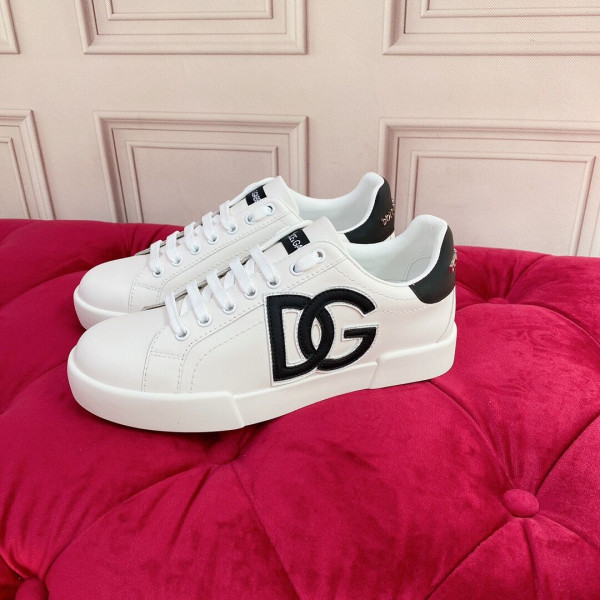 Dolce&Gabbana SNEAKER [C1M9K-091646] CELINE CHANEL ACCESSORIES LOEWE SHOES LOUIS VUITTON DIRO YSL OTHER BRAND HANDBAGS BALENCIAGA BOTTEGA VENETA GOYARD HERMES BURBERRY VALENTINO GUCCI FENDI MIUMIU CHLOE PRADA BVLGARI SUITCASE NEW ARRIVAL 