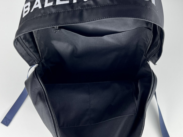 BALENCIAGA BACKPACK [C1M7I-082034] CELINE CHANEL ACCESSORIES LOEWE SHOES LOUIS VUITTON DIRO YSL OTHER BRAND HANDBAGS BALENCIAGA BOTTEGA VENETA GOYARD HERMES BURBERRY VALENTINO GUCCI FENDI MIUMIU CHLOE PRADA BVLGARI SUITCASE NEW ARRIVAL 
