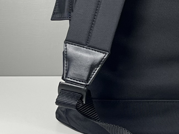 BALENCIAGA BACKPACK [C1M7I-061126] CELINE CHANEL ACCESSORIES LOEWE SHOES LOUIS VUITTON DIRO YSL OTHER BRAND HANDBAGS BALENCIAGA BOTTEGA VENETA GOYARD HERMES BURBERRY VALENTINO GUCCI FENDI MIUMIU CHLOE PRADA BVLGARI SUITCASE NEW ARRIVAL 